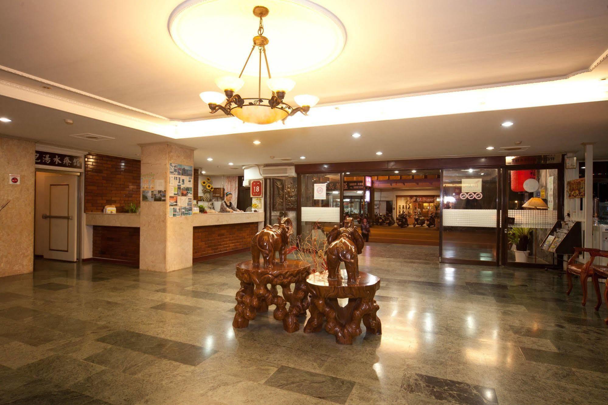 Champagne Hotel Jiaoxi Zewnętrze zdjęcie