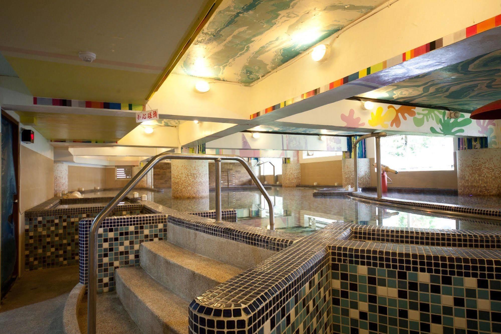 Champagne Hotel Jiaoxi Zewnętrze zdjęcie
